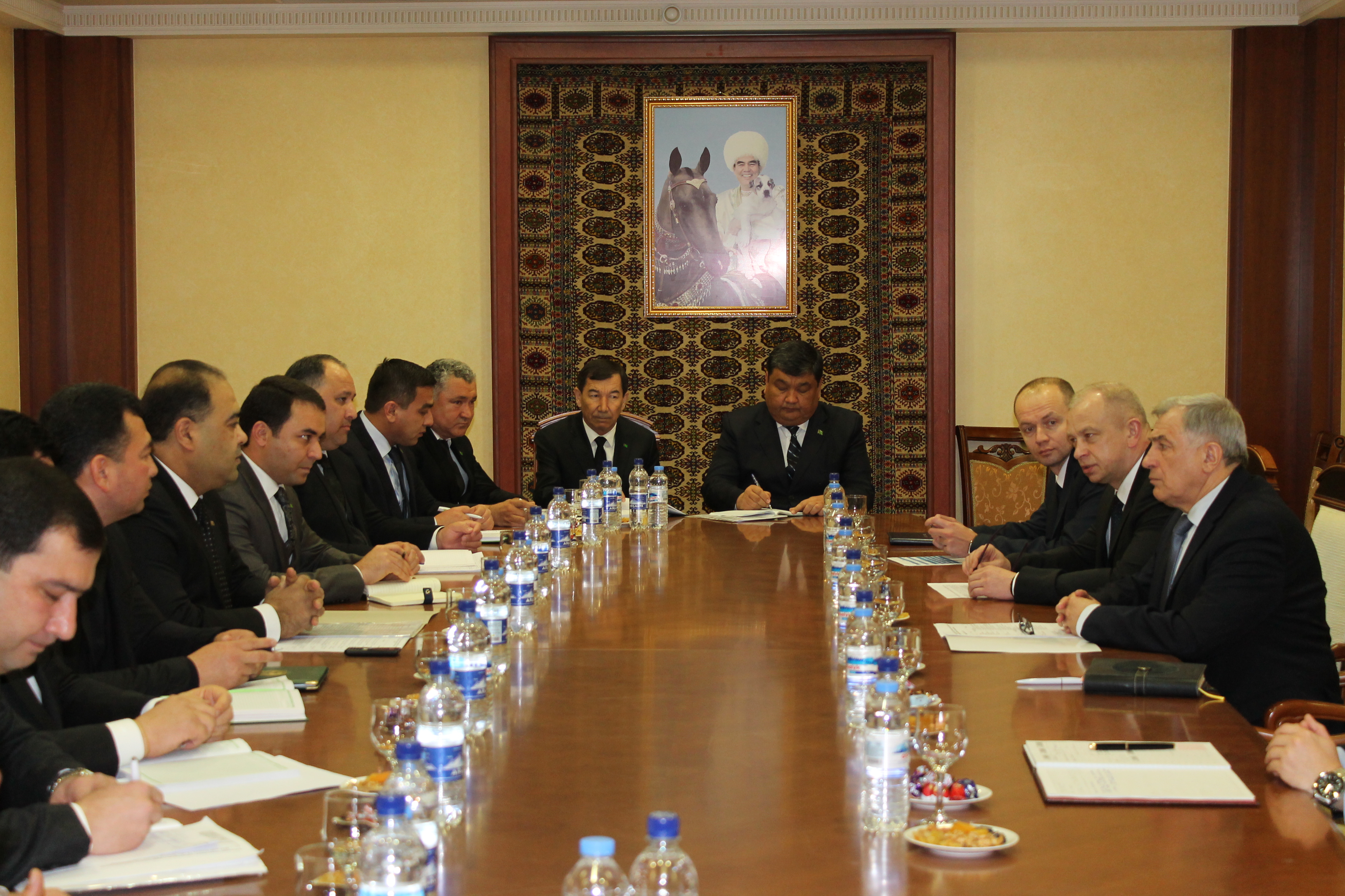 Делегация холдинга «МИНСК КРИСТАЛЛ ГРУПП» встретилась с Министром торговли и внешнеэкономических связей Туркменистана Д.Оразмырадовым