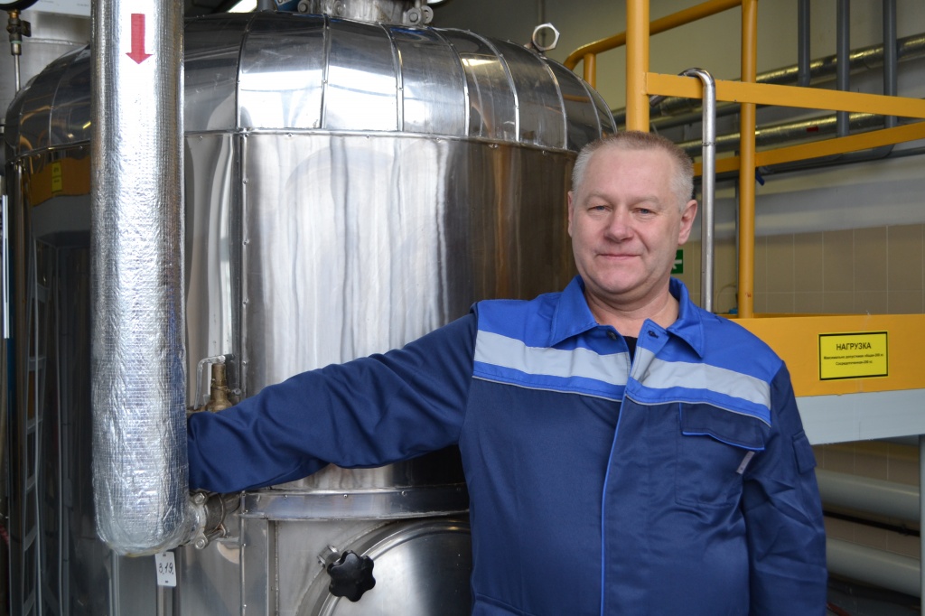 ГЕРОИ СРЕДИ НАС. Виктор Шаржанович