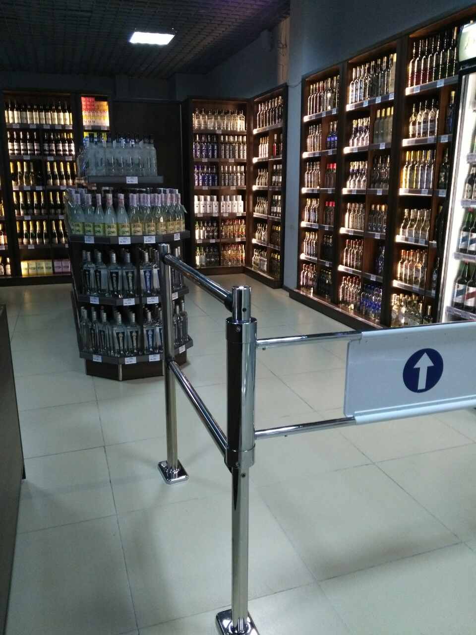 В Гомеле открылся новый фирменный магазин «МИНСК КРИСТАЛЛ»