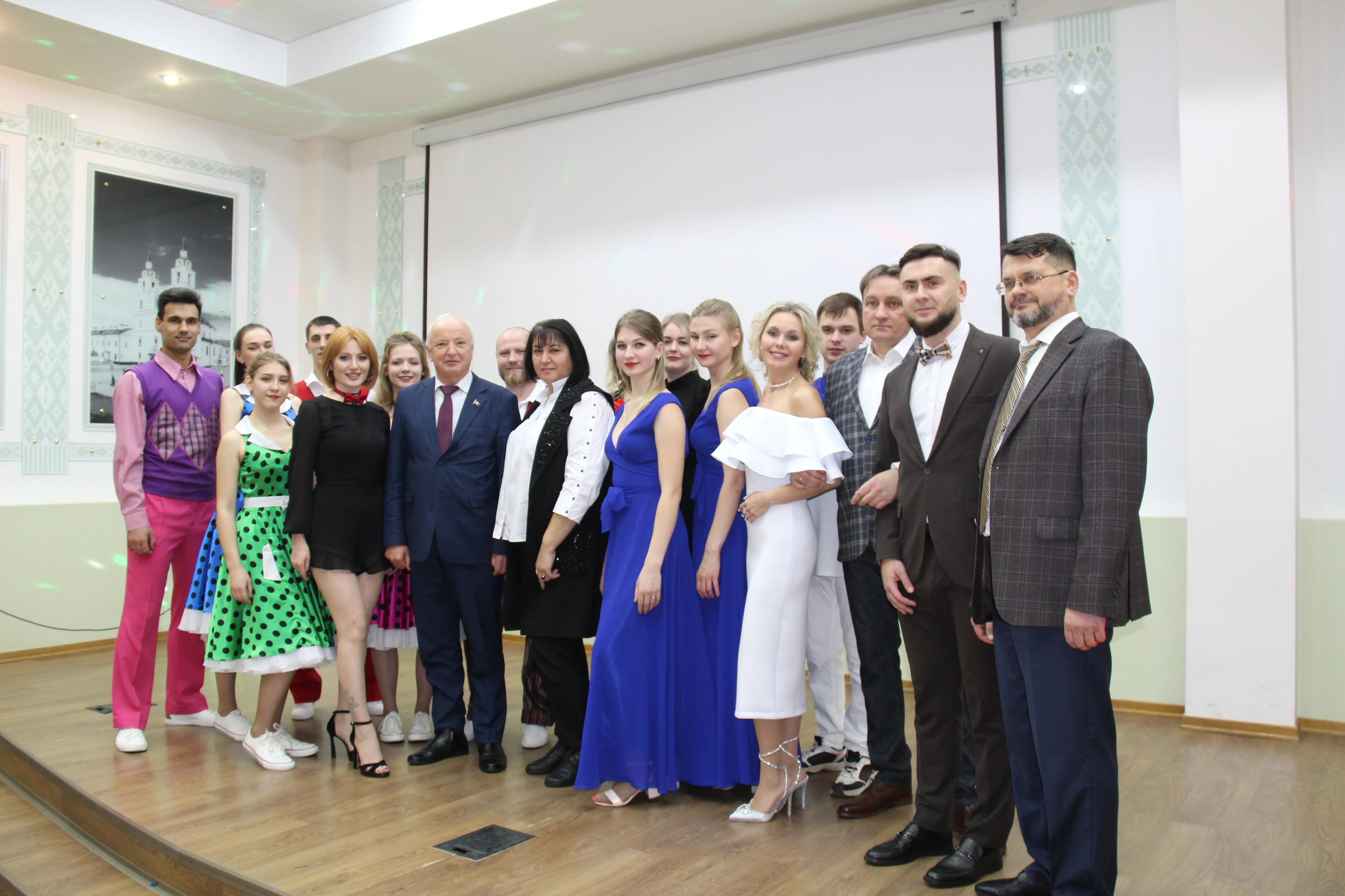 С профессиональным праздником дорогие коллеги!