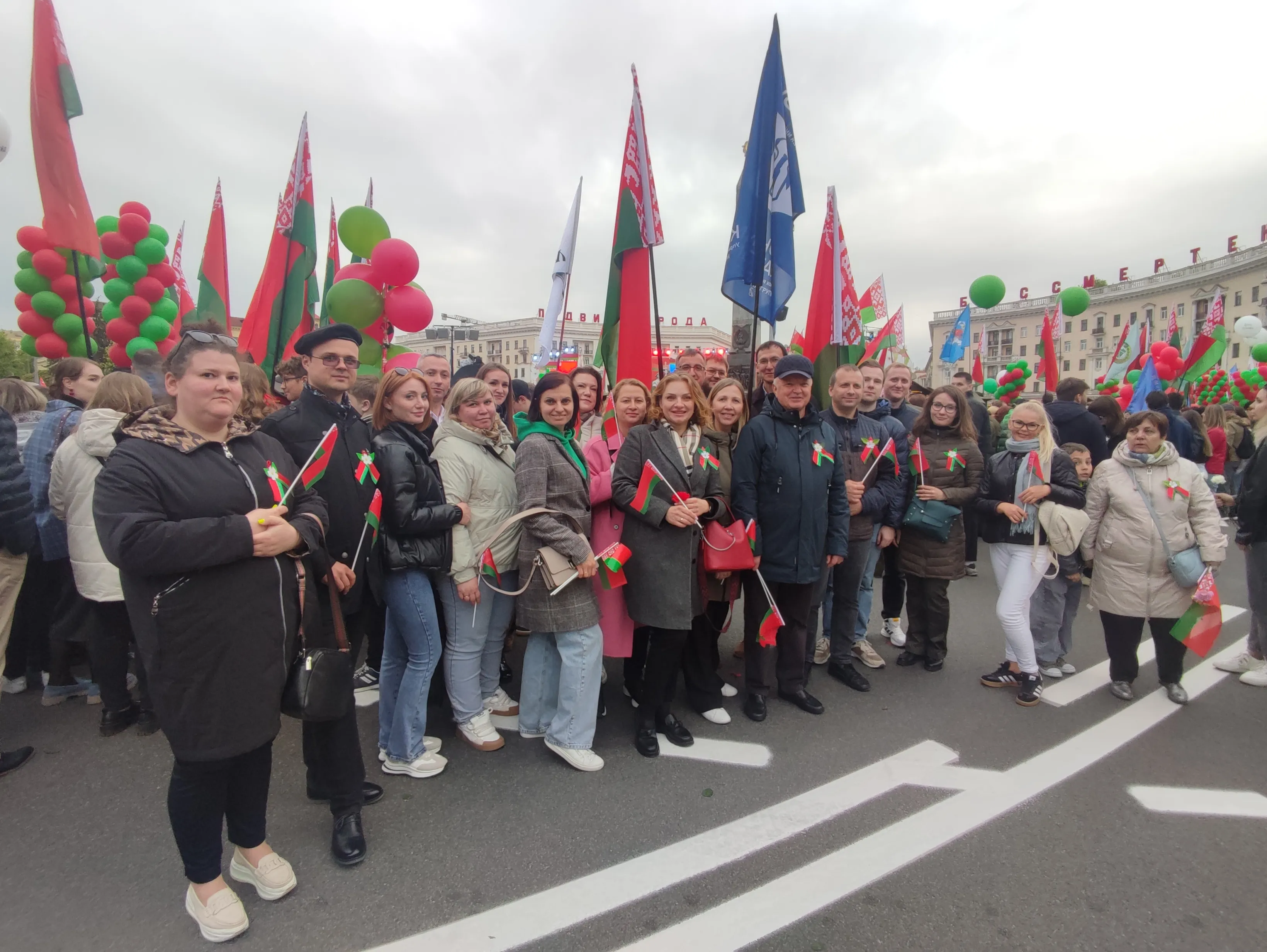 СОТРУДНИКИ КРИСТАЛЛА ПРИНЯЛИ УЧАСТИЕ В ТОРЖЕСТВЕННЫХ МЕРОПРИЯТИЯХ В ЧЕСТЬ ДНЯ ПОБЕДЫ